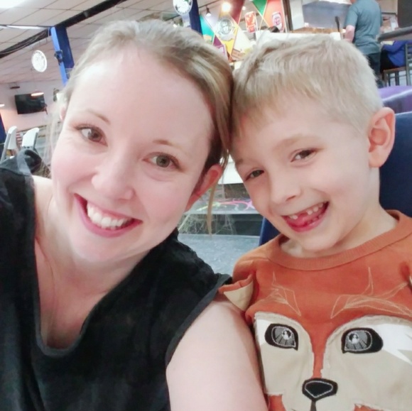 Hi! I'm Jen! Great to meet you!! - Picture 4 of 8